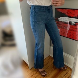 Gap Bellbottom Jeans
